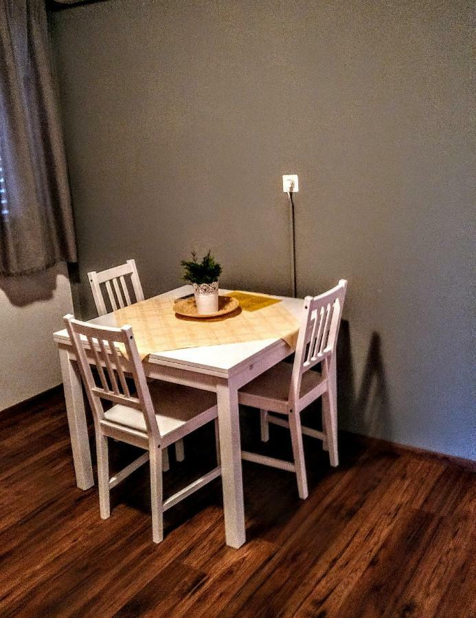 Apartman Maslina ポレッチ エクステリア 写真